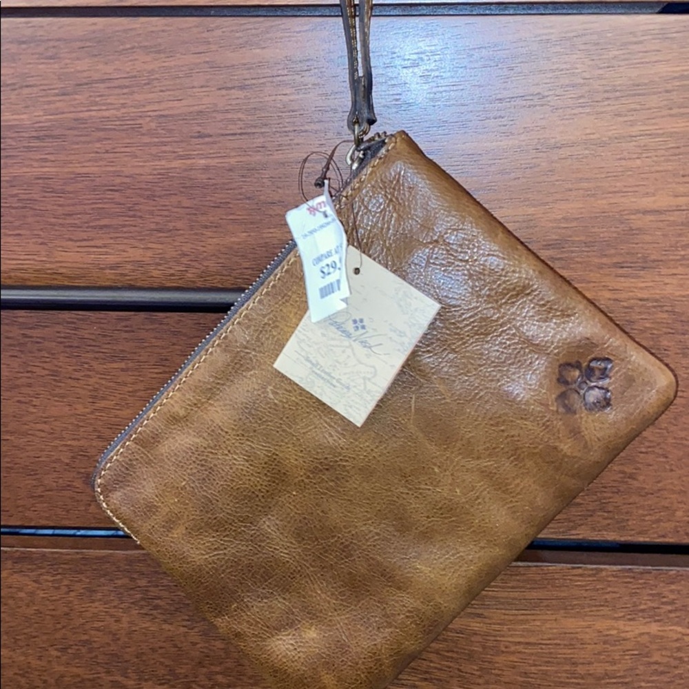 Wristlet